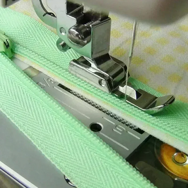 1PC Zipper Sewing Machine Presser Foot Left Right Narrow Foot Compatible With Low Shank Snap On Sewing Accessories