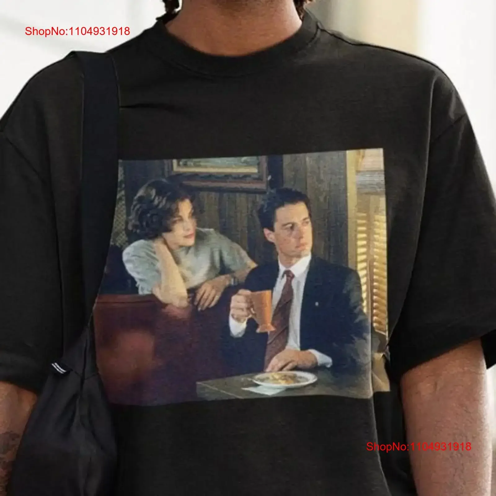 Camiseta Vintage Twin Peaks 1990: Drama de Terror e Mistério com Dale Cooper e Audrey - Edição de Aniversário Lavada