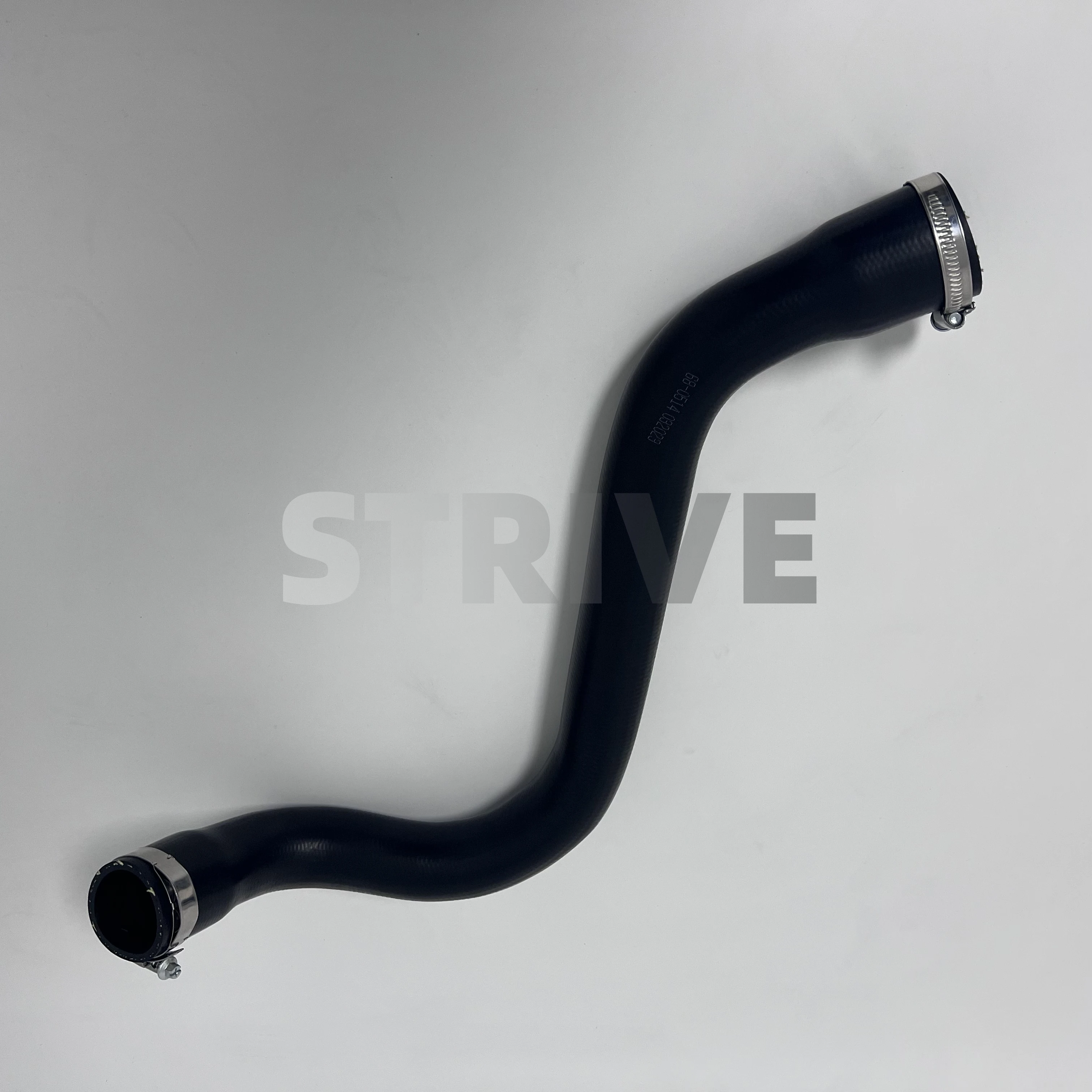 OE 8200363471 8200658187 Turbo hose compatible with Renault Megane II 1.9 8200502920 8200363471