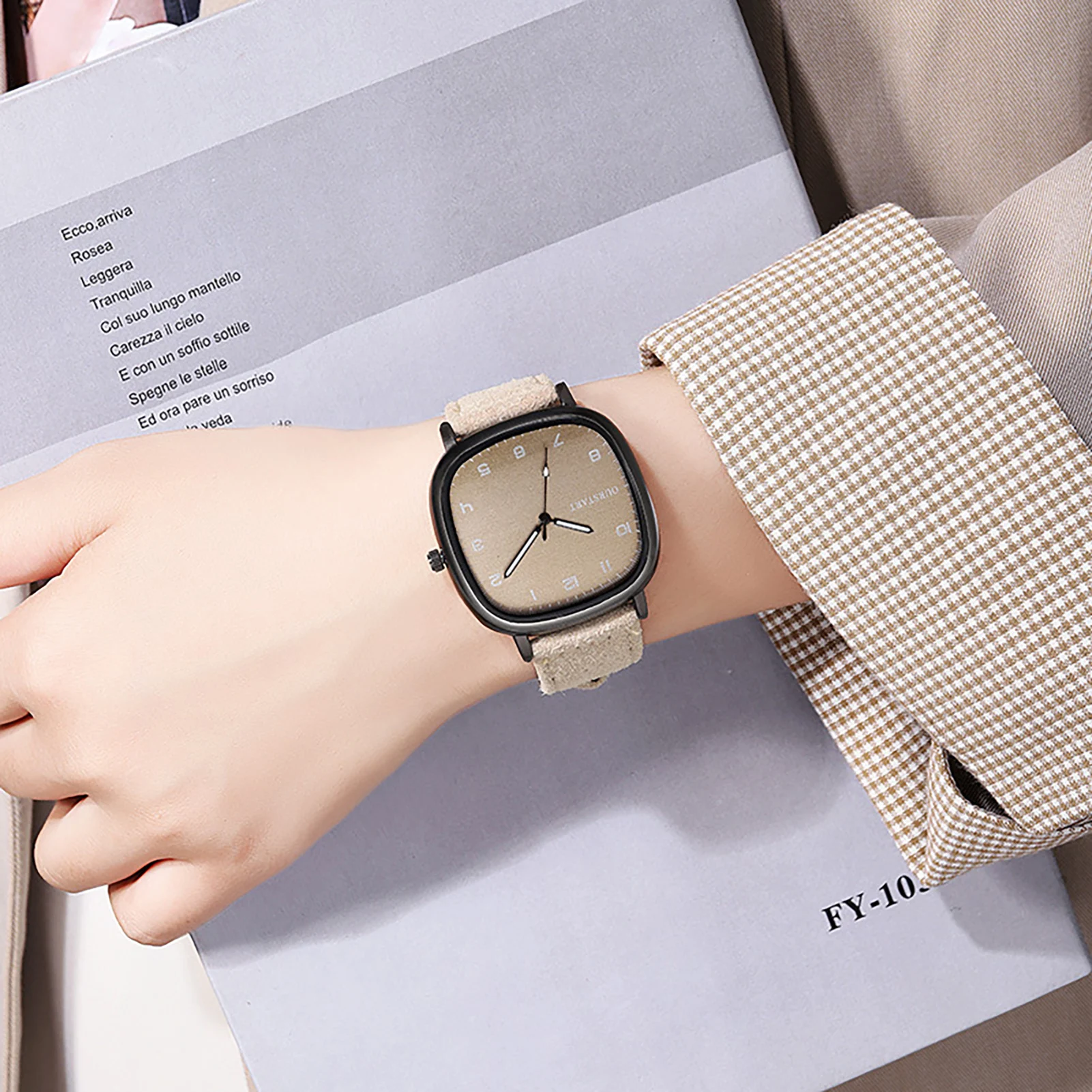 Business Quartz Watch Solid Color Sport Velvet Belt Quartz Watch Suitable for Working and Office