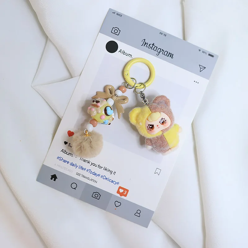 

Candoodle color-matched doll accessories, cute figurine ornaments, trendy hanging items, and colorful beads set