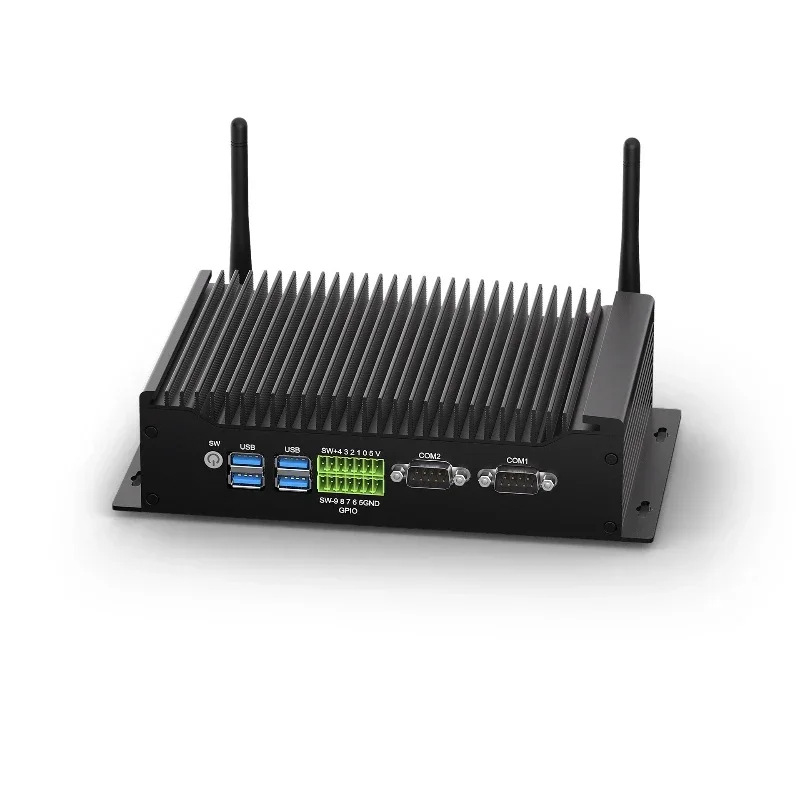 Three-display fanless anti-power consumption portable dust-proof industrial computer host