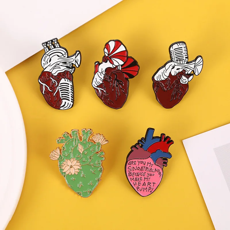 Nuevo Broche de corazón de música creativa, joyería de estilo versátil personalizada de Metal