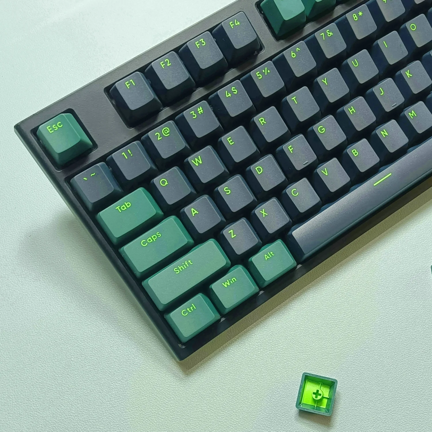 117คีย์ PBT แบบ double-shot keycaps 6.25U Black Green Key สำหรับแกนดาวเทียมคีย์บอร์ดเล่นเกมเชิงกล