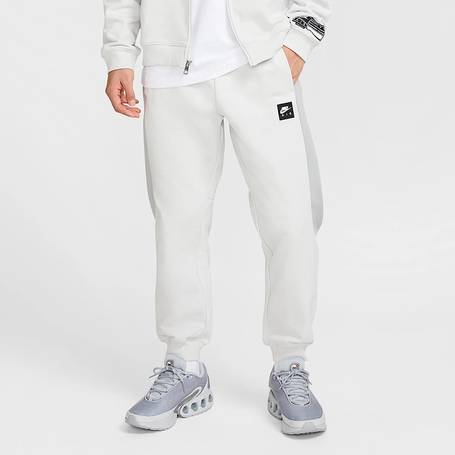 

Оригинальные осенние мужские спортивные брюки Nike с завязками на штанинах HJ0292-009