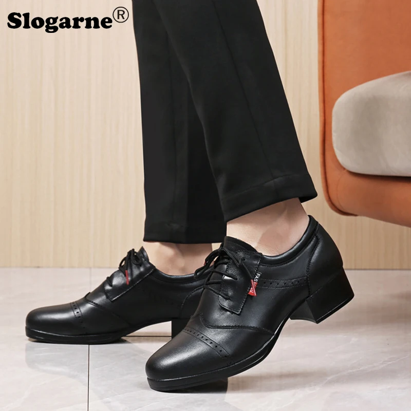 Mężczyźni Skóra bydlęca Nowoczesne buty do tańca Wygodne 4CM Obcasy Męskie Skóra bydlęca Miękkie buty do tańca towarzyskiego Tango Latin Jazz Buty Chłopcy Odzież sceniczna