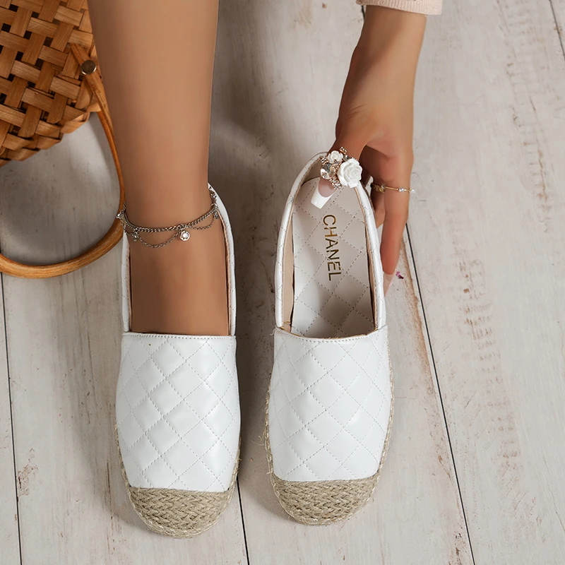 2026 New Women's Solid Color Casual Slip-On Round Toe Flat Shoes Spring and Autumn Stitching Design Non-Slip Low-top Shoes