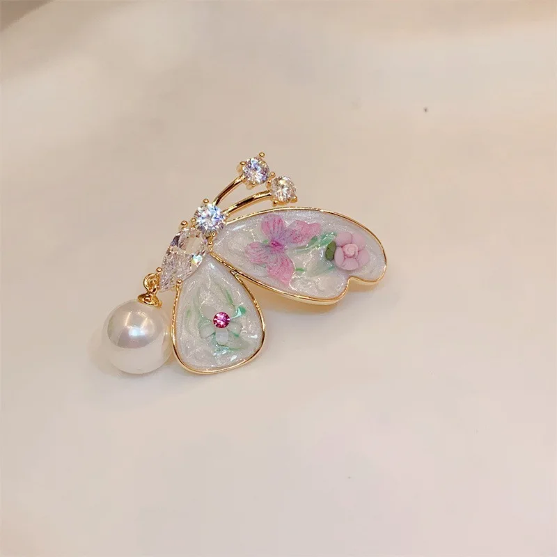 Chinese Style Gradient Purple Hand Painted Butterfly Brooch Sparkly Zircon Faux Pearl Lucky Blessing Elegant Pin For Women Dress