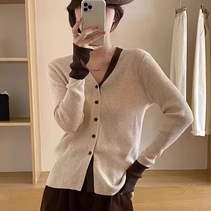 Women New Autumn Winter Fine Wool Knitted Sweater V-neck Splicing Contrasting Colors Cardigan Female Casual Slim Bottoming Tops