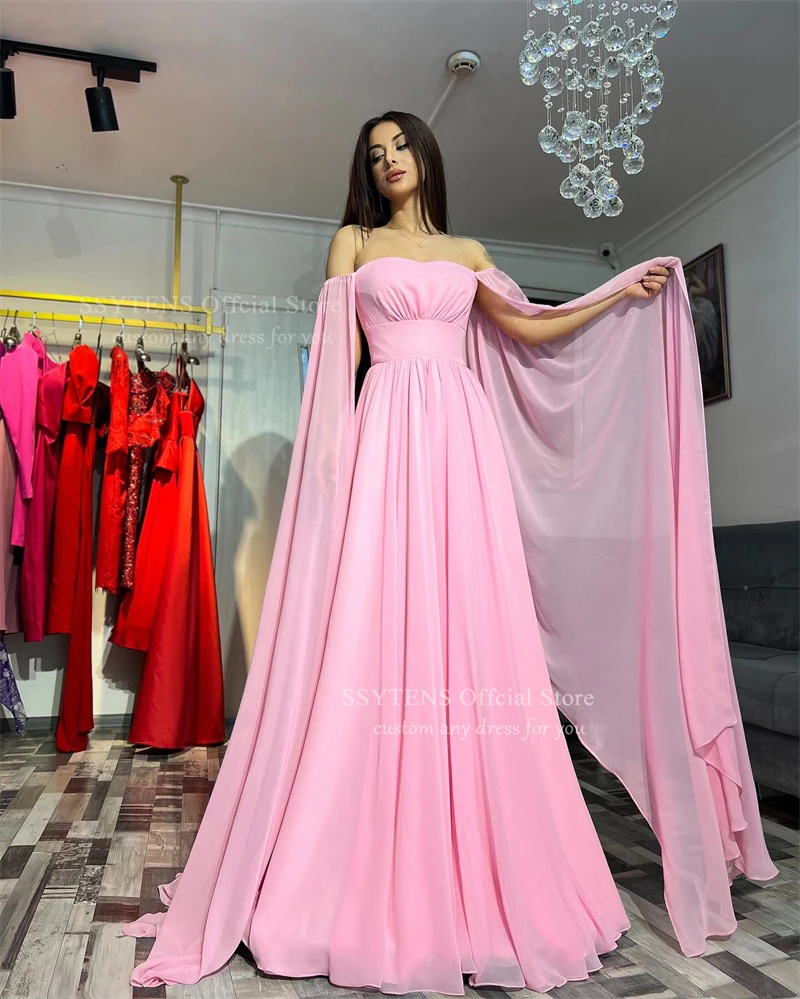 SSYTENS Gaun Malam A-line Gaun Prom Kustom Sifon Merah Muda Wanita Gaun Acara Khusus Panjang Selantai Berlipat Bahu Terbuka