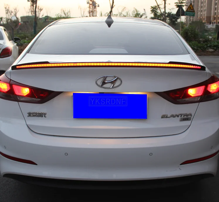 For Hyundai Elantra 2017 2018 2019 ABS Plastic Painted Black White Color Rear Spoiler Trunk Boot Wing With Led Light