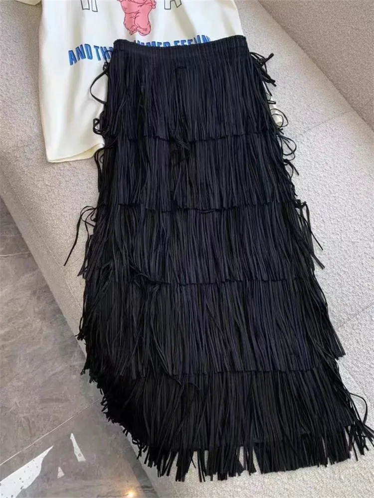 High Elastic Waist Red Pleated Tassels Long Elegant Half-body Skirt Women Fashion Tide New Spring Autumn 2024