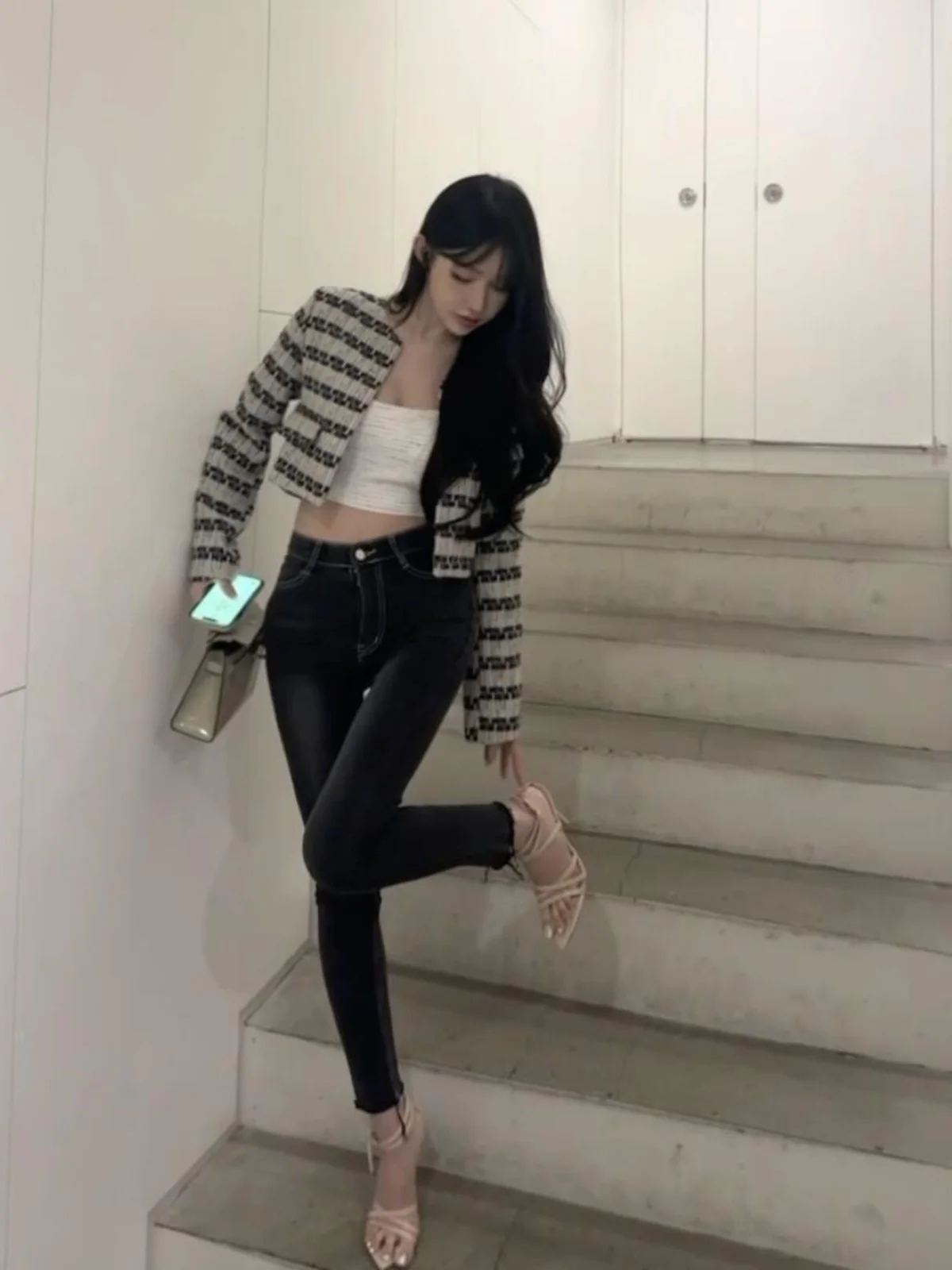 

High Waist Stretchy Slimming Washed Bleached Pencil Skirt Jeans Women's Fashion Spring Summer Black Grey Nine Point Pants