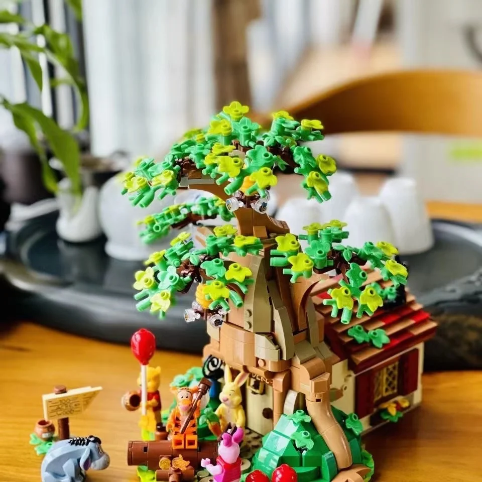 1265Pcs 99903 Winnie the Pooh Tree House Blocks Bear DIY Building Block 61326 3D Model Assembly Bricks 21326 Kids Toy New Gifts