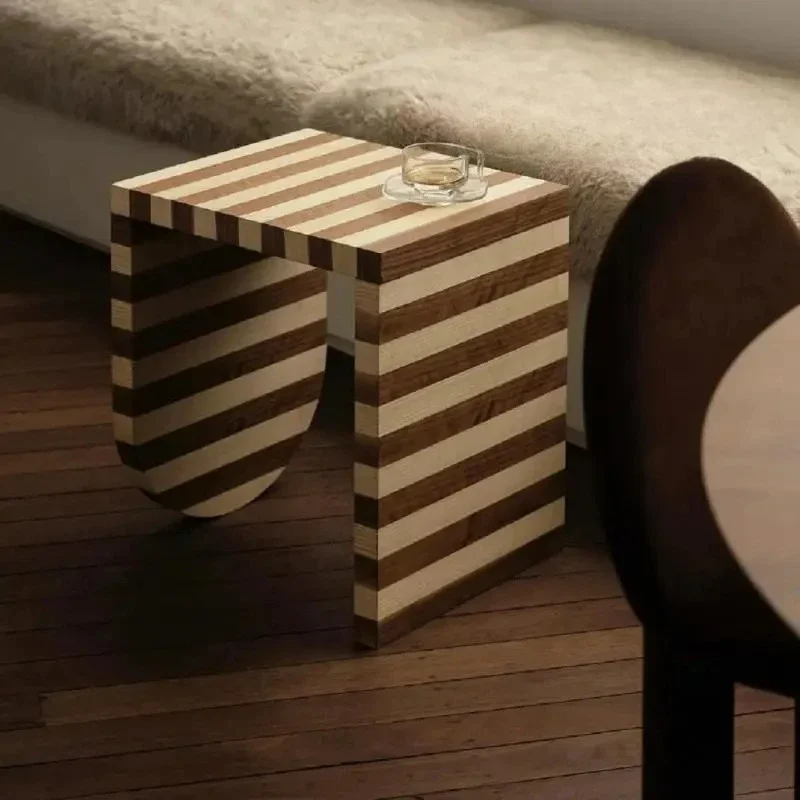 A  Nordic solid wood striped edge creative side table  small apartment entrance table aisle decoration table