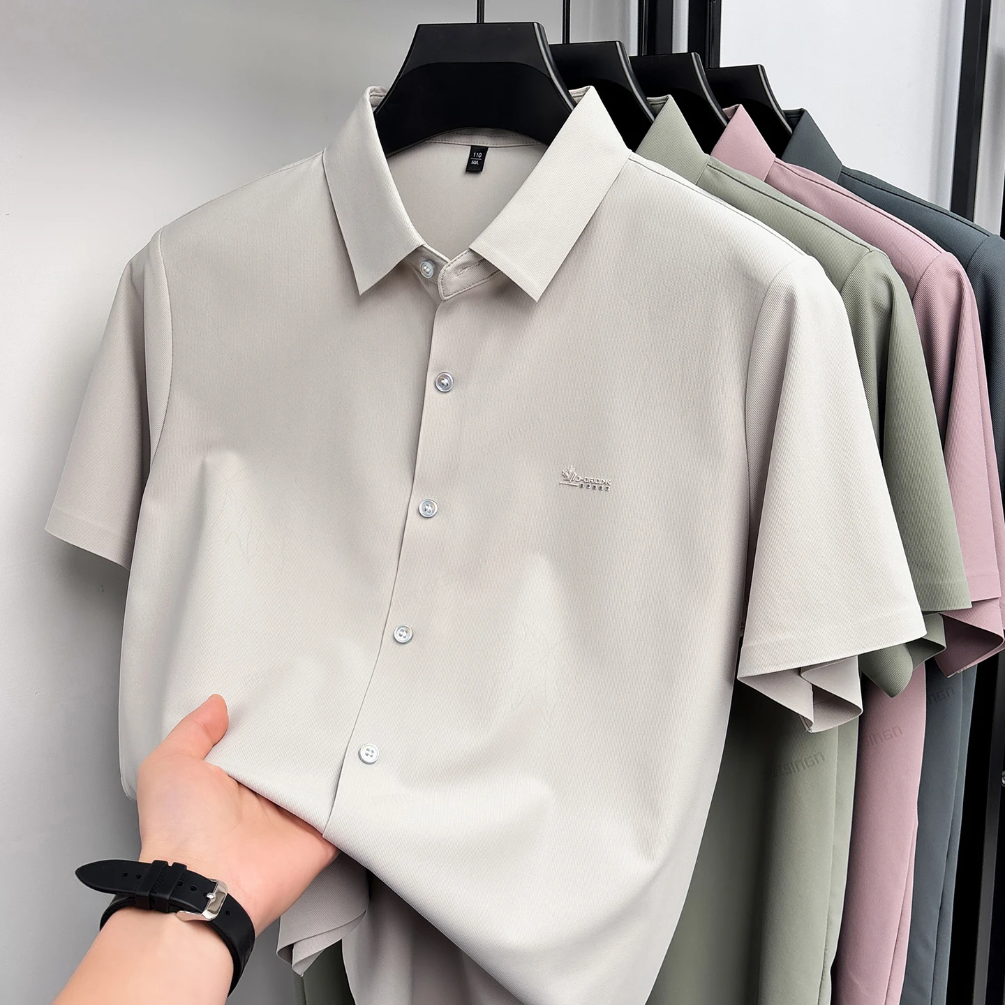 High end men's summer new ice sensation flip collar casual shirt short sleeved fashionable simple versatile trendy top