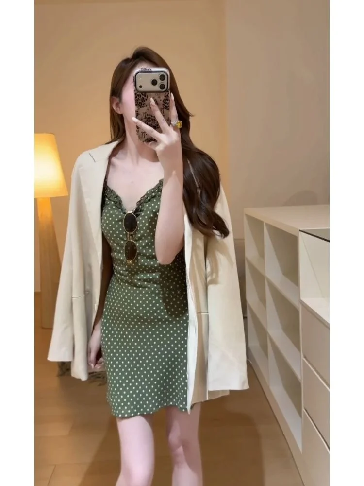 Fashionable Light Colored Women's Suit Jacket Loose Commute Style Spring Autumn New Arrival Versatile Casual Polyester Fiber