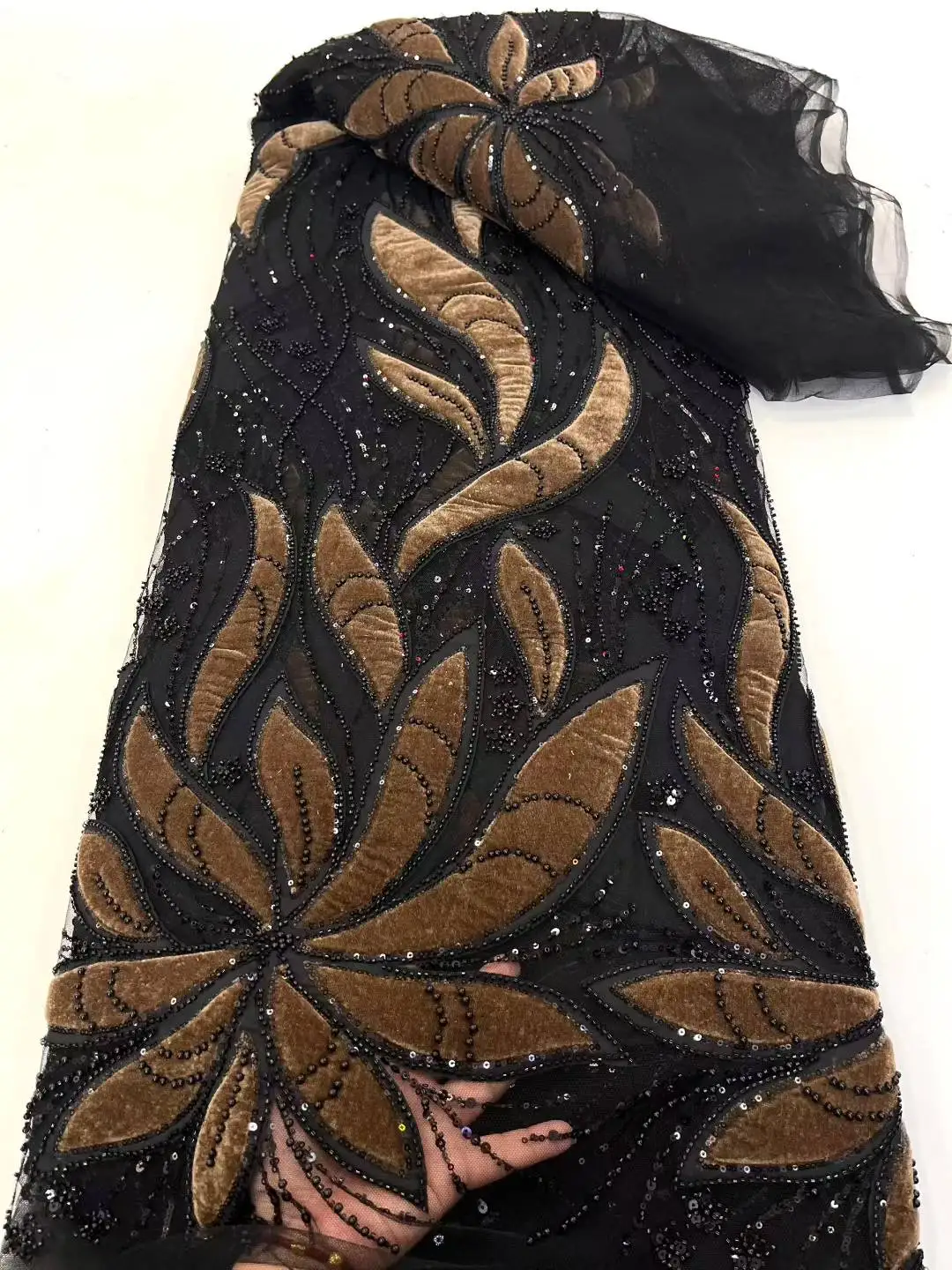 

African Beaded High Quality Nigerian Velvet Lace French Tulle Sequins Lace Fabric For Party Dress Sewing