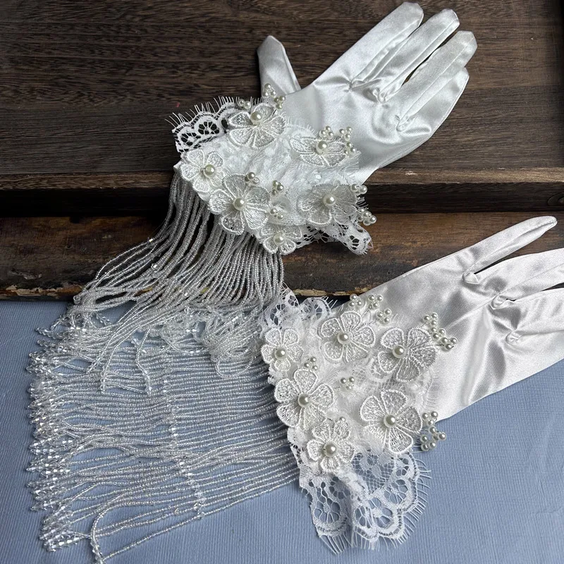 Women's Elegant Flower Embroidery White Satin Tassel Glove Female Spring Summer Vintage Photograph Party Glove R503