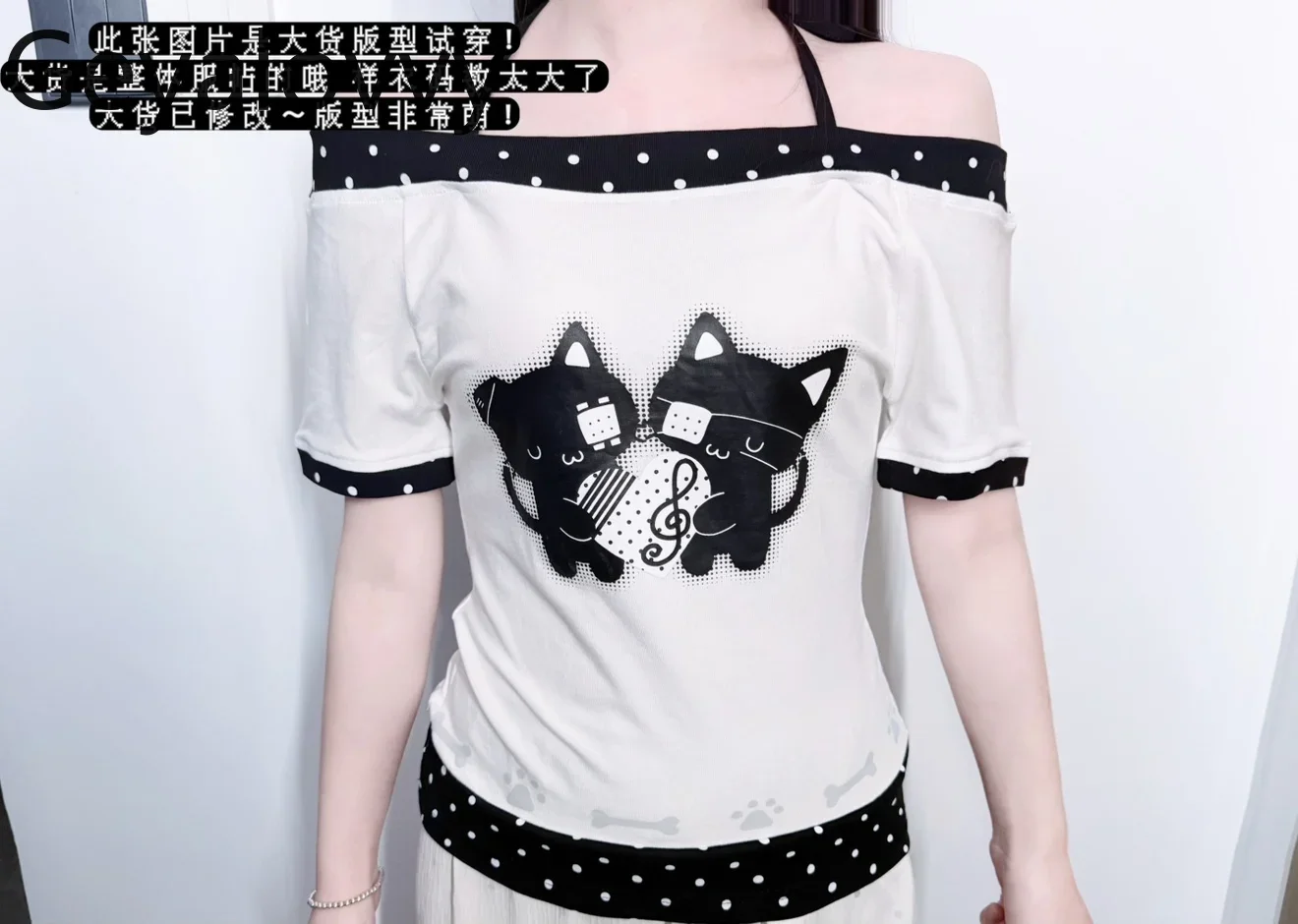 

Original Lolita Subculture Cosplay Tshirt Women Cute Love Cat Polka Dot Off Shoulder Short Sleeve T Shirt Stitching White Top