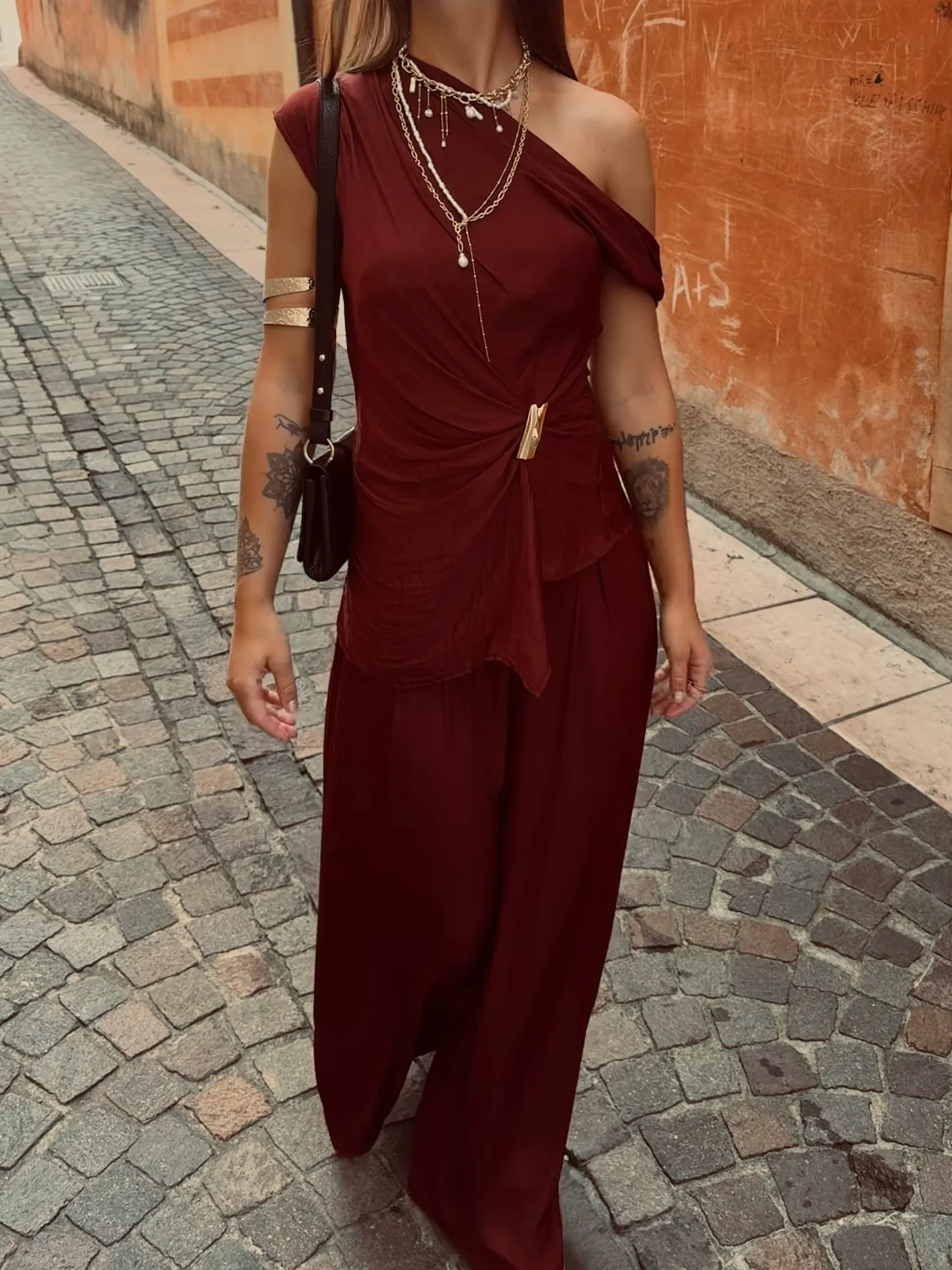 Women Fashion Solid Pants Suit Dew Shoulder Golden Button Sleeveless Short Top+Pleated High-Waisted Wide Leg Long Pant