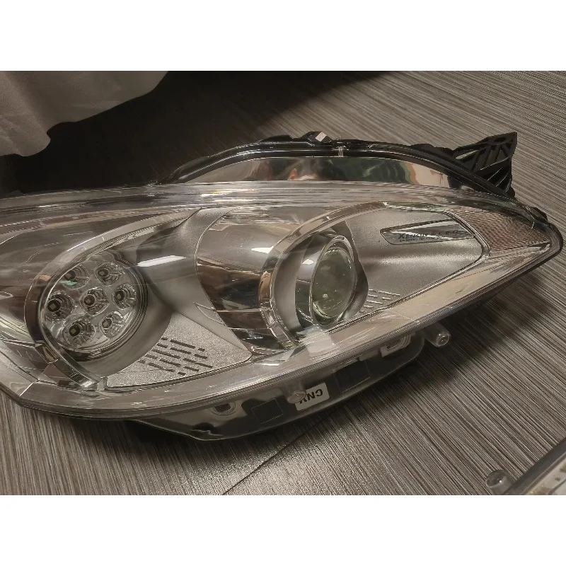 

Автомобильная фара в сборе для Peugeot 508 2010-2014, дневные ходовые огни, указатель поворота