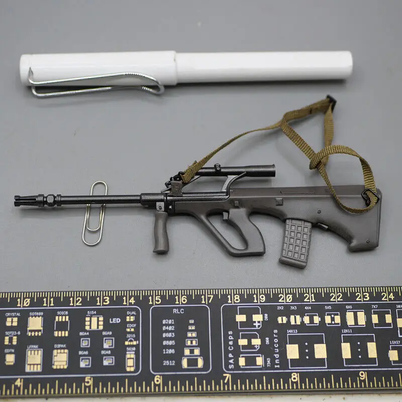 

Threezero 3Z04720W0 1/6 Scale Soldier AUG Model for 12''Action Figure