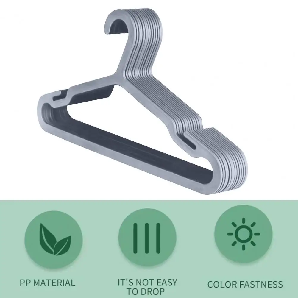 Colgador de ropa de plástico de alta calidad, perchas antideformables duraderas con muescas anchas de hombro para ropa fuerte
