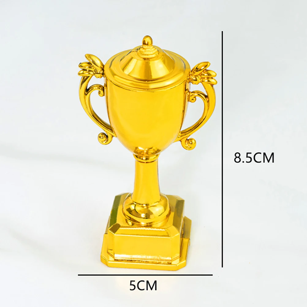 

3 Pcs Decorative Cake Topper Trophy Decorative Ornaments Plastic Party Items Cupcake Topper Decoration Unique Creative