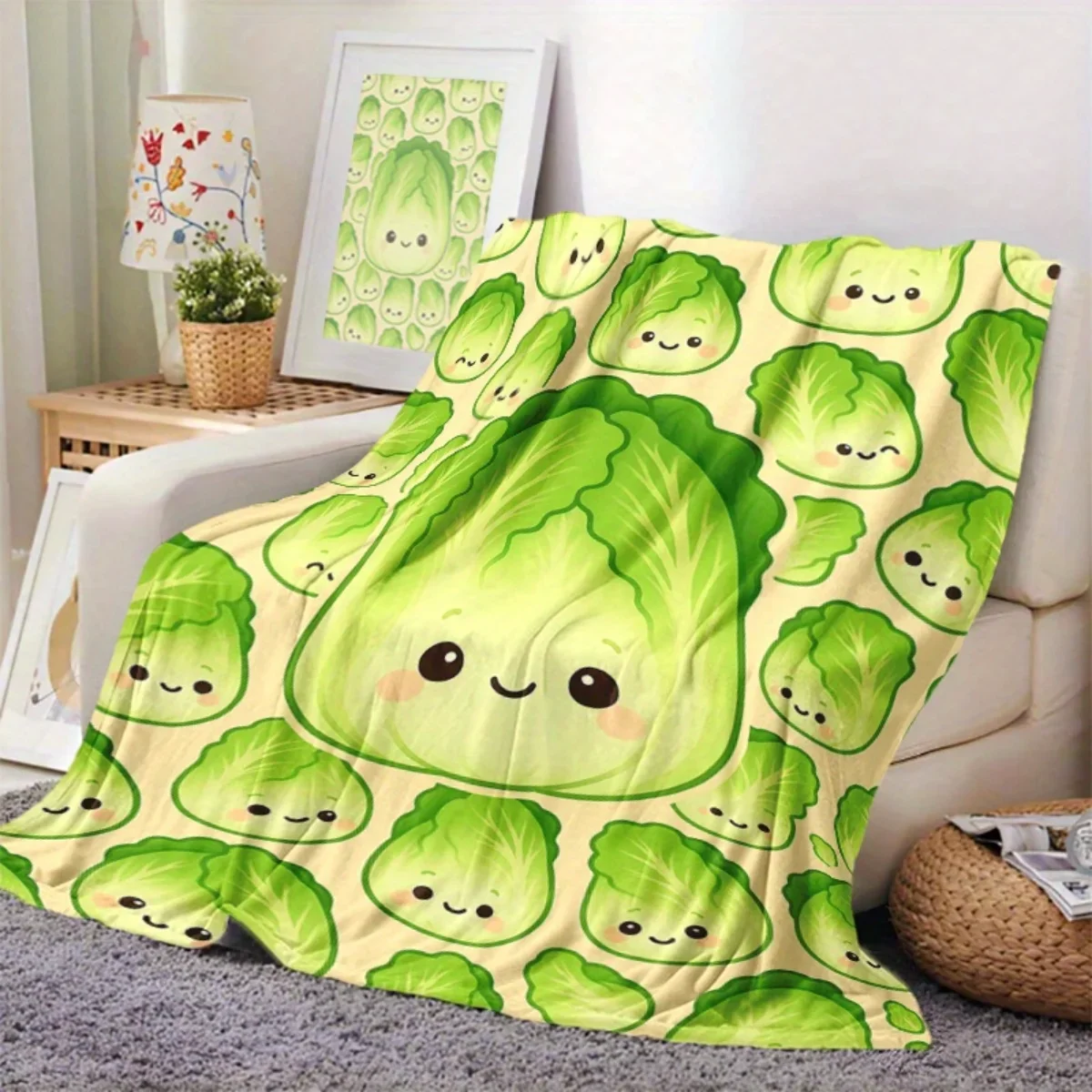 1 Cute Cabbage Face Pattern Flannel Blanket - Soft and warm, perfect for sofas, beds, chairs, camping, and a holiday gift for bo