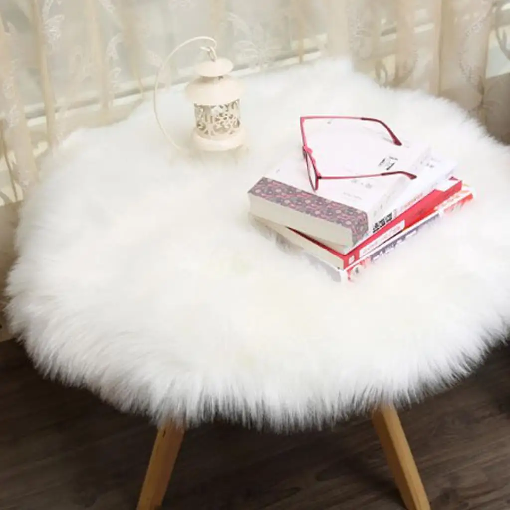 Artificial Sheepskin Rug Cute Fluffy Rug Non Slip Floor Mat Aesthetic Room Carpet for Bedroom Kids