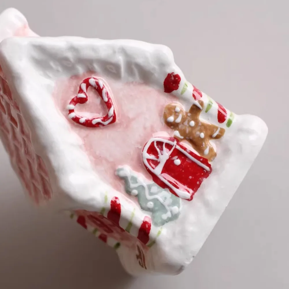 Creative Mini Ceramic Christmas House Sculpture Ornaments Living Room Dining Table Kitchen Seasoning Jars Crafts Christmas Gifts