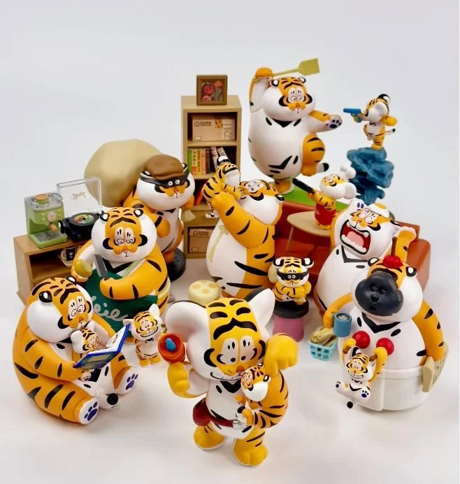

Genuine I Am Not Fat Tiger Blind Box Father'S Kindness Son'S Filial Piety Second Bullet Mysterious Surprise Box Cute Trend Toy