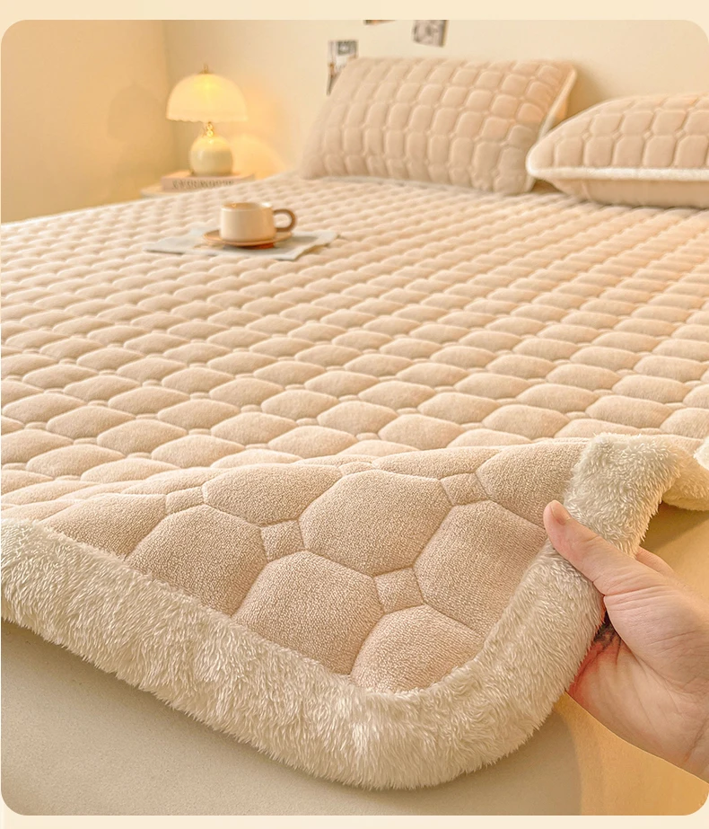 Thickened Warm Milk Fleece Autumn Winter Bed Pad Warmth  Fluffy Cozy Queen Bed Sheet Anti-slip Antistatic King Mattress Toppers