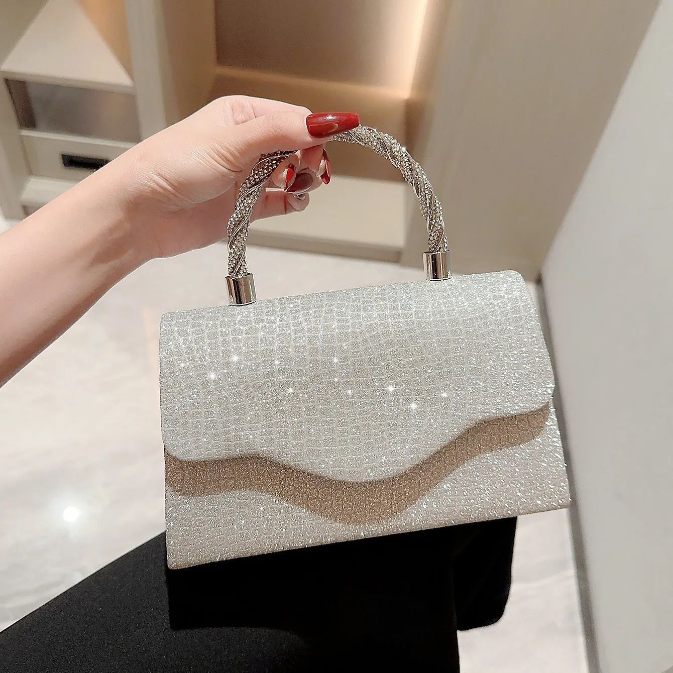 

Новая блестящая дрель вечерняя сумка дама роскошная верхняя сумка с цепочкой на плече банкет вечеринка свадебная сумка