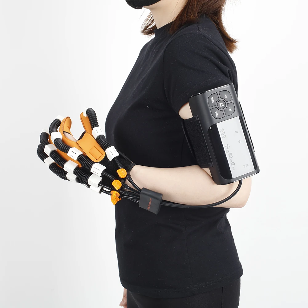 روبوت إعادة تأهيل اليد الخفيف المحمول مع قفازات بيونيك لمرضى السكتة الدماغية وتدريبات إعادة تأهيل اليد في أي مكان لتقليل التفكيك