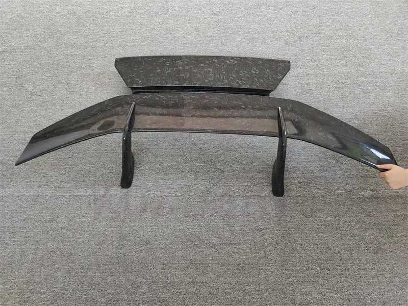 

Forged dry carbon fiber P-style rear spoiler base for Lamborghini Huracan LP610 LP580 EVO body kit front bumper edge
