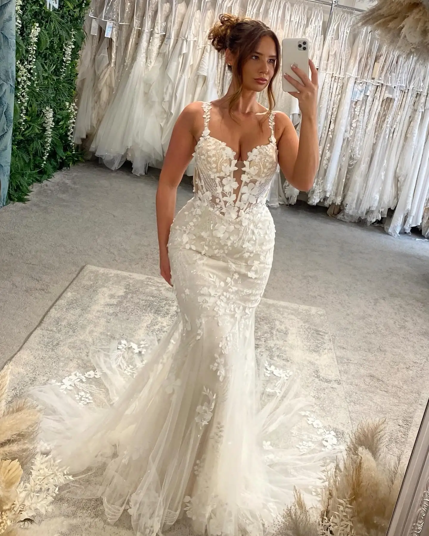 Vestidos de novia de encaje de sirena para novia, corsé de ilusión con tirantes finos, tren de corte, tul, 2025