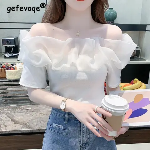 오프 숄더 섹시하고 시크한 귀여운 크롭탑, 여성 여름 패션 캐주얼 프릴 패치 워크 블랙 화이트 패어리 카와이 반팔 티셔츠