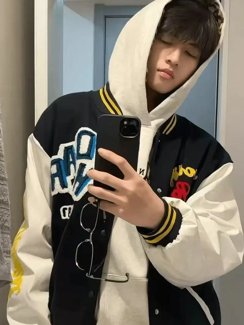 

Thiened Floing Embroidery American Letter Baseball Jaet for Men And Women Couple Warm Outerwear Autumn Winter Coat