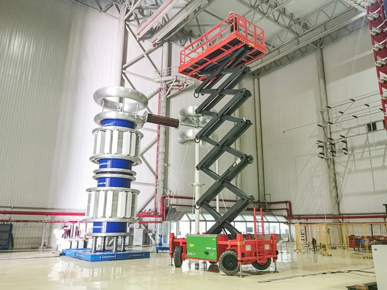 Рисунок 6 - Новые электрические складные подъемные столы с лифтом