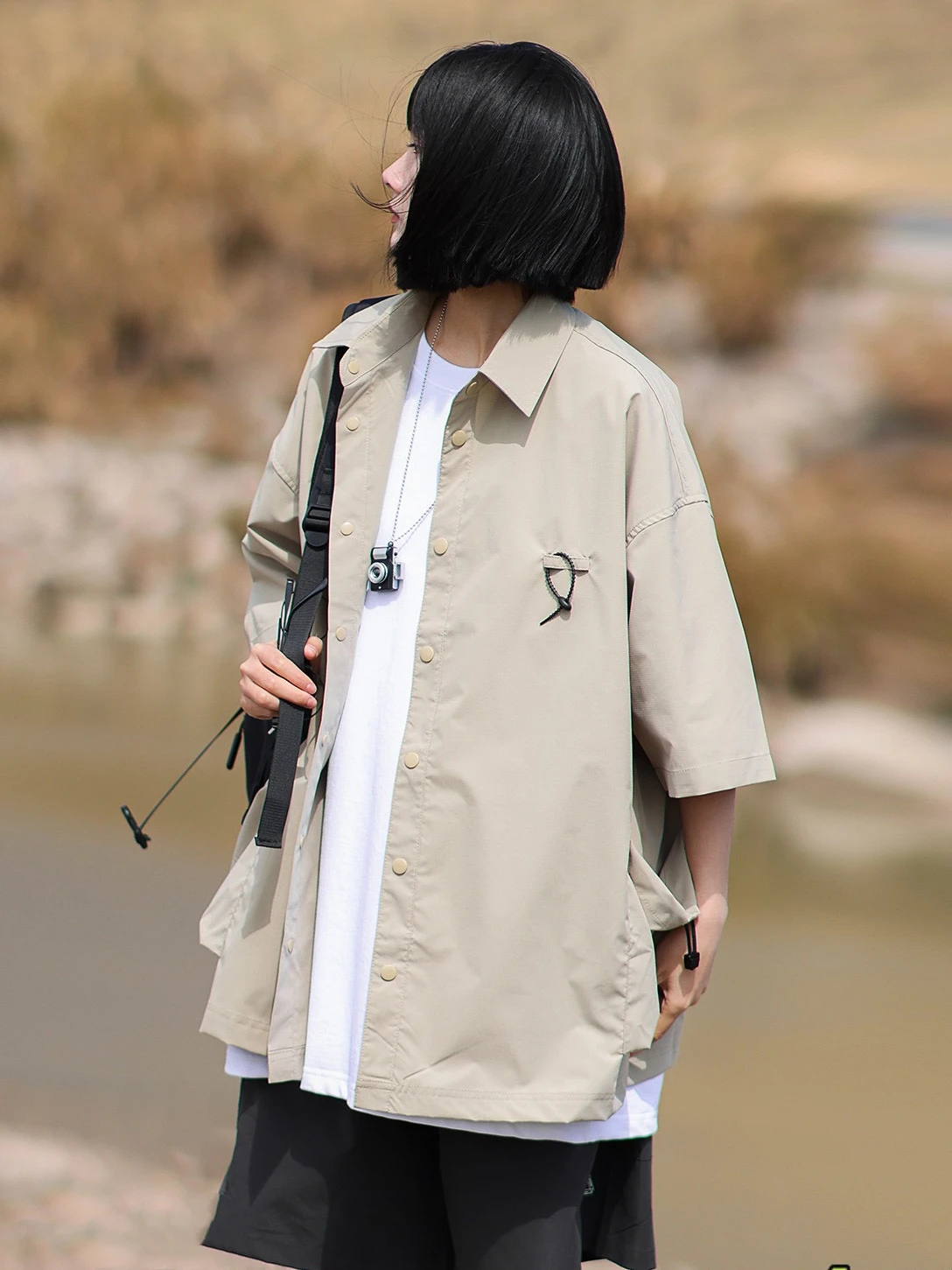 

Summer Casual Cotton lin Men's irt Point Collar ort Sve Large ket Loose Fit Youth Faion Pure Color Button Detail
