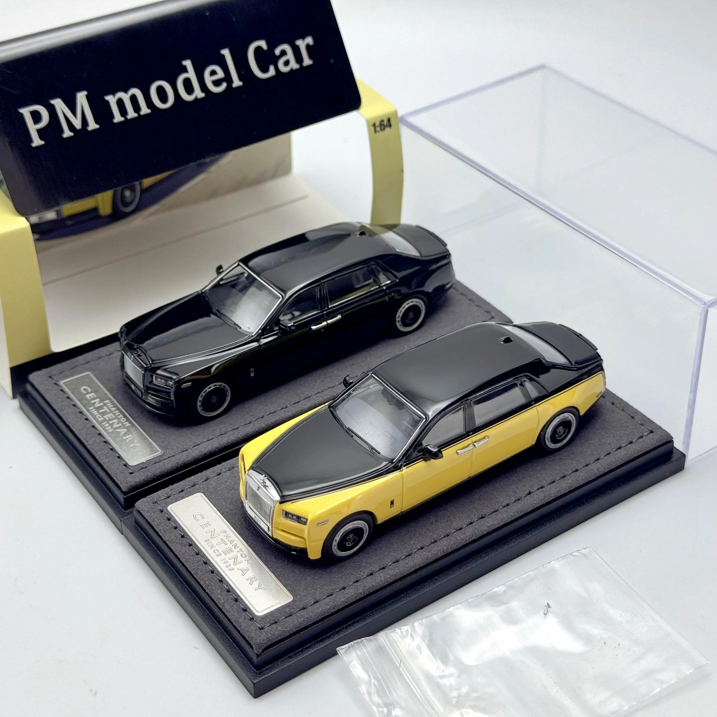 BANANA 1:64 Rolls-Royce Phantom VIII Series II HEC Exclusive Alloy Diecast Model Car Collectible