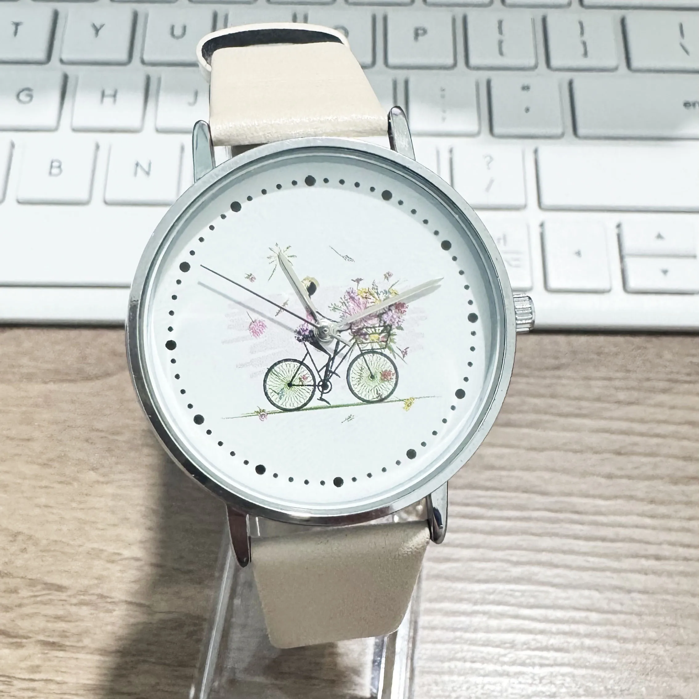 CL069 Women Quartz Watch Custom Dial Make Your Photo On Japan Movement  Water Resistant Life