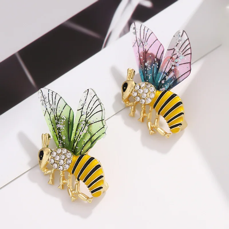 Trendy Multicolour Alloy Bee Wings Brooches For Women Metal Crystal Insect Brooch Party Birthday Winter Jewelry