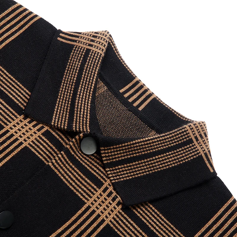 New Men\'s Knitted Cardigan Square Stripe Polo Collar Men\'s Knitted Sweater Fashion Casual Versatile Winter Sweaters