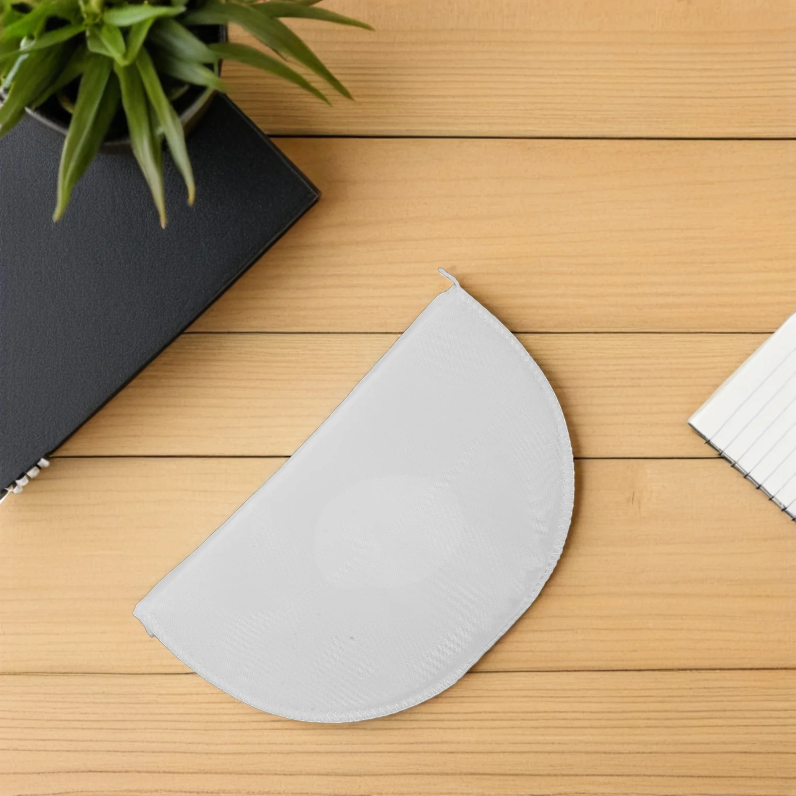 

5Pairs Sponge Shoulder Pads Thin Breathable Soft Fabric Structured Shoulder Enhancer for Dresses Suits Casual Business Wear