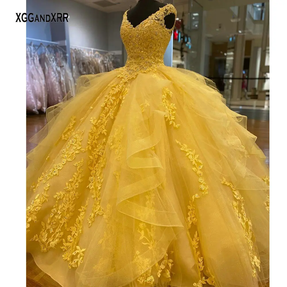 Vestidos de quinceañera amarillos, cuello en V, Espalda descubierta, Apliques de encaje con flores, vestido largo 15 16 dulce, cumpleaños, baile de graduación, 2023