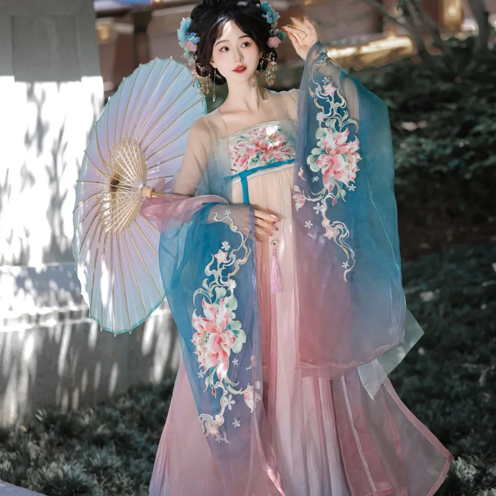 Heavy industry embroidered Tang-made large-sleeved shirt, one-piece balsam skirt, fairy-like chest-length Hanfu woman