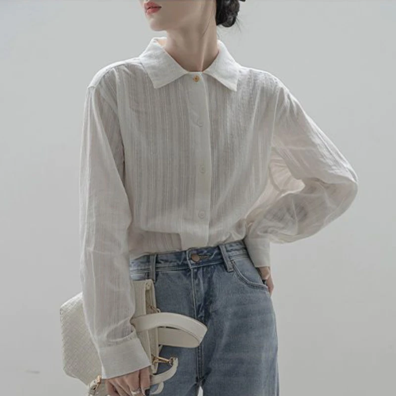 White French Style Shirts for Women Spring Autumn Fashion Vintage Long Sleeve Design Elegant Chic Female Aesthetic Basics Tops